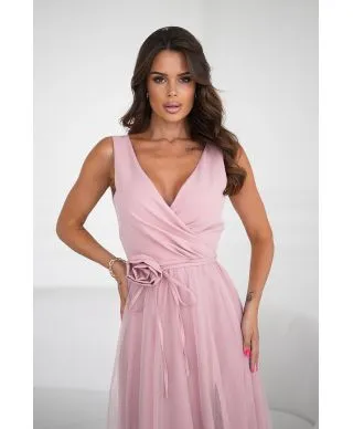 DŁUGA SUKIENKA Z PASKIEM Z RÓŻYCZKĄ