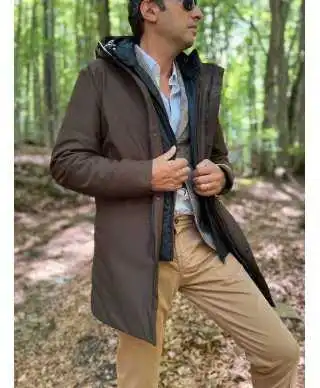 Parka uomo marrone con pettorina staccabile