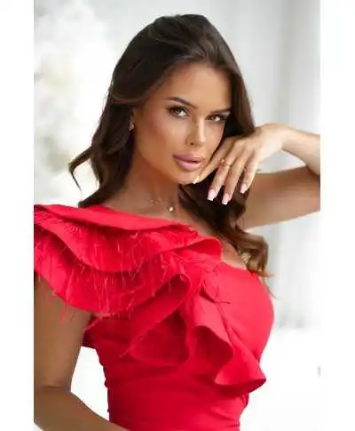 Abito rosso a sirena con piume - Fiora - Abiti eleganti da cerimonia - Gogolfun.it