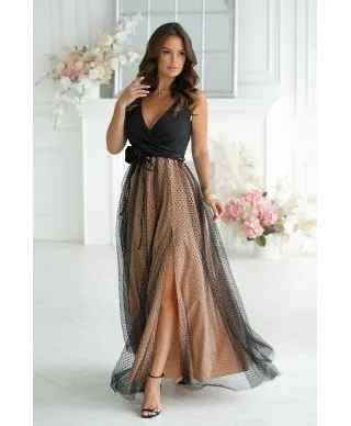 DŁUGA SUKIENKA Z PASKIEM Z RÓŻYCZKĄ