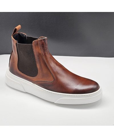 Stivaletto Chelsea uomo in pelle marrone con suola bianca - Made in Italy - Scarpe uomo online - Gogolfun.it