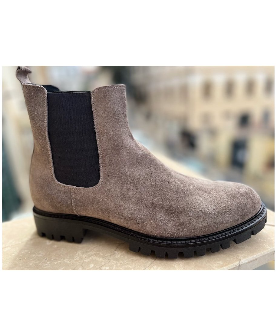 Stivaletto uomo chelsea beige - Suola carrarmato - Scarpe uomo online - Gogolfun.it