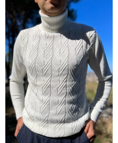 Maglione a Collo Alto Bianco con treccia - Maglioni uomo online - Gogolfun.it