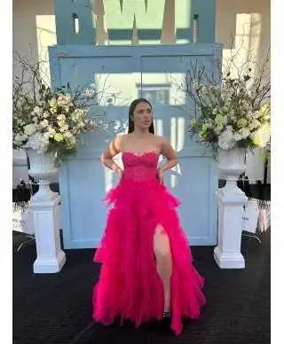 Abito da cerimonia con gonna ampia - Fuxia