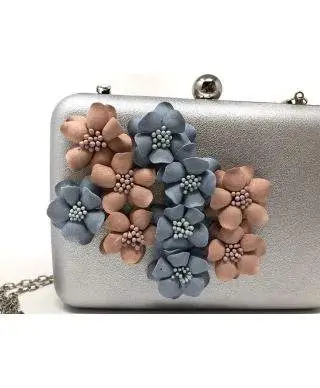 Borsa argento - Pochette da cerimonia - Con fiorellini rosa e celeste