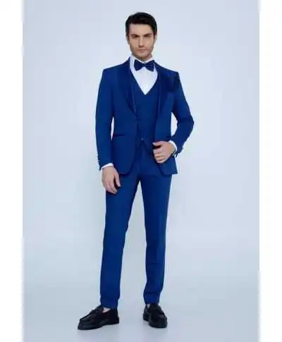 Smoking uomo blu elettrico con gilet particolare, Modello Regnante