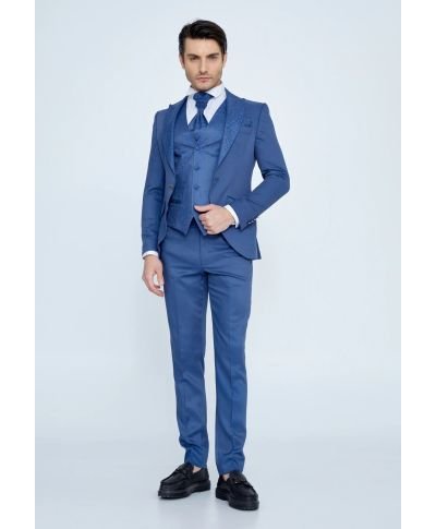 Smoking uomo blu elettrico, con gilet particolare