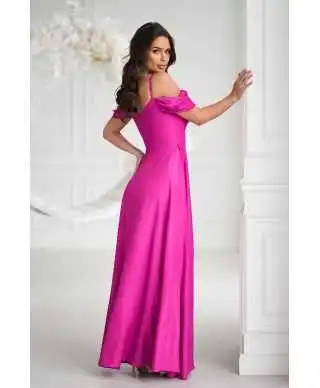 ELEGANCKA SUKNIENKA Z DRAPOWANIEM, ROZCIĘCIEM I BŁYSZCZĄCĄ TKANINĄ