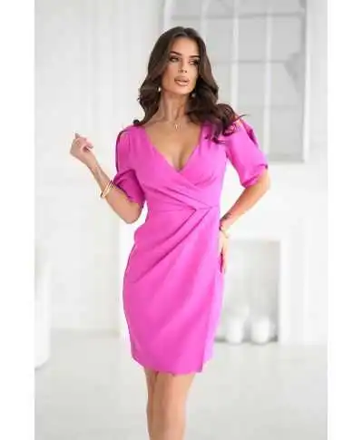 ELEGANCKA DOPASOWANA SUKIENKA Z ODKRYTYMI RAMIONAMI