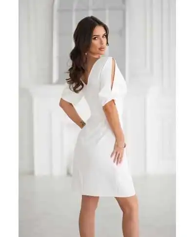 ELEGANCKA DOPASOWANA SUKIENKA Z ODKRYTYMI RAMIONAMI