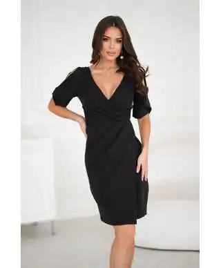 ELEGANCKA DOPASOWANA SUKIENKA Z ODKRYTYMI RAMIONAMI