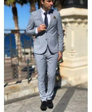Abito uomo grigio elegante