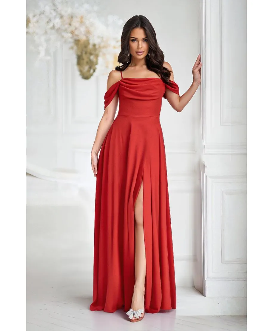 ELEGANCKA SUKNIENKA Z DRAPOWANIEM, ROZCIĘCIEM I BŁYSZCZĄCĄ TKANINĄ
