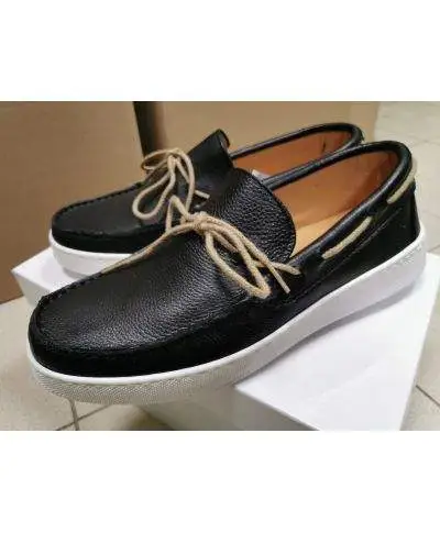 Mocassino sportivo nero in vera pelle - Vulcano - Scarpe uomo online - Migliori scarpe online - Gogolfun.it