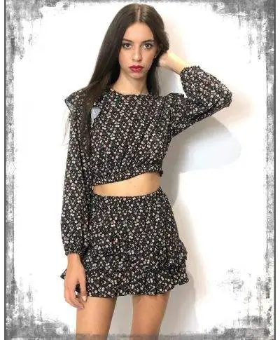 Completo donna mini gonna e crop top