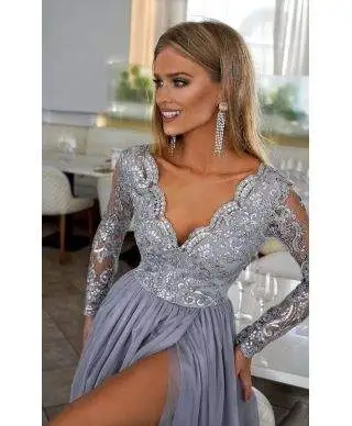 Vestito lungo, elegante - Con manica lunga in pizzo