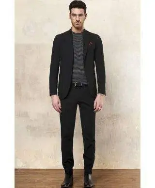 Abito nero uomo, elegante - Paul Miranda