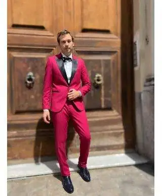 Abito uomo da cerimonia rosso fragola slim fit con rever nero in raso - gogolfun.it