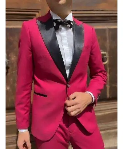 Abito uomo da cerimonia rosso fragola slim fit con rever nero in raso - gogolfun.it