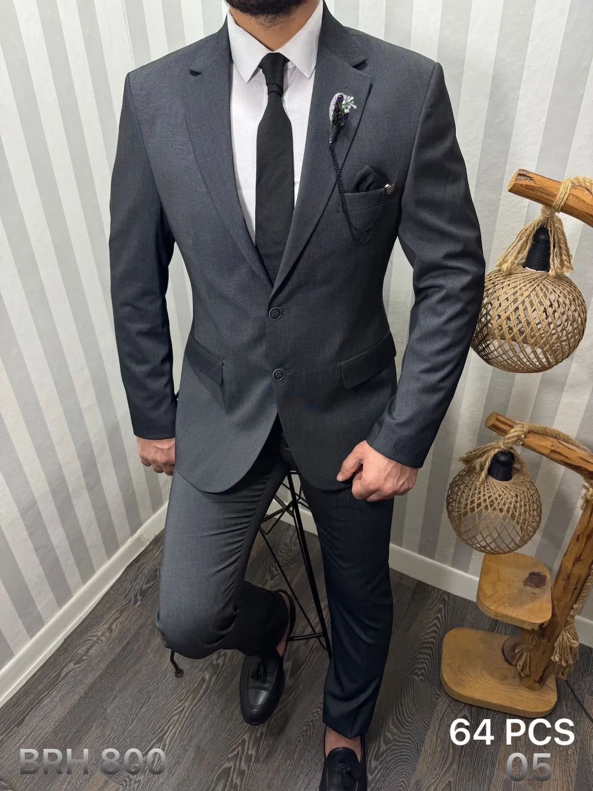 Abito uomo grigio antracite, elegante slim fit due pezzi Antra