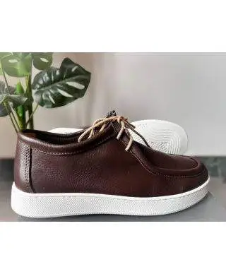 Scarpa uomo marrone allacciata in vera pelle