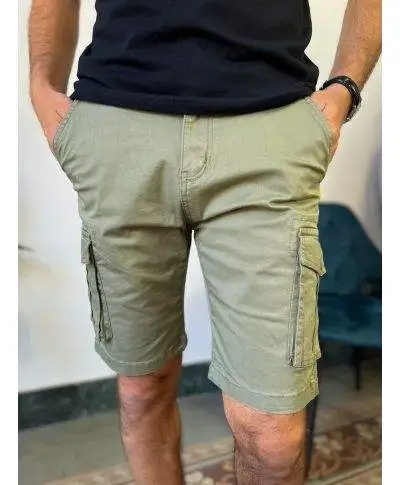 Bermuda con tasconi verde militare - Key Jey - Abbigliamento uomo online - Gogolfun.it
