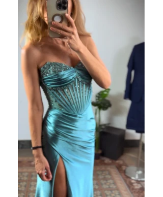 Abito da cerimonia a sirena con spacco e corpetto decorato - Lia - Cerimonia donna online Gogolfun.it