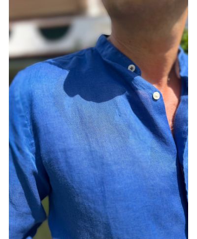 Camicia uomo in puro lino con colletto alla coreana – Blu oceano
