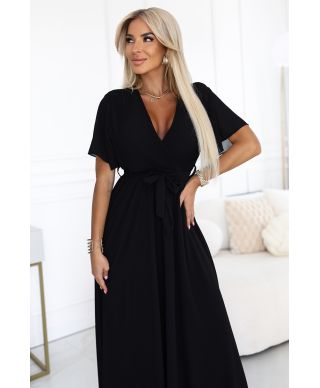  545-5 Długa sukienka z plisowanym dekoltem i wiązaniem - CZARNA 