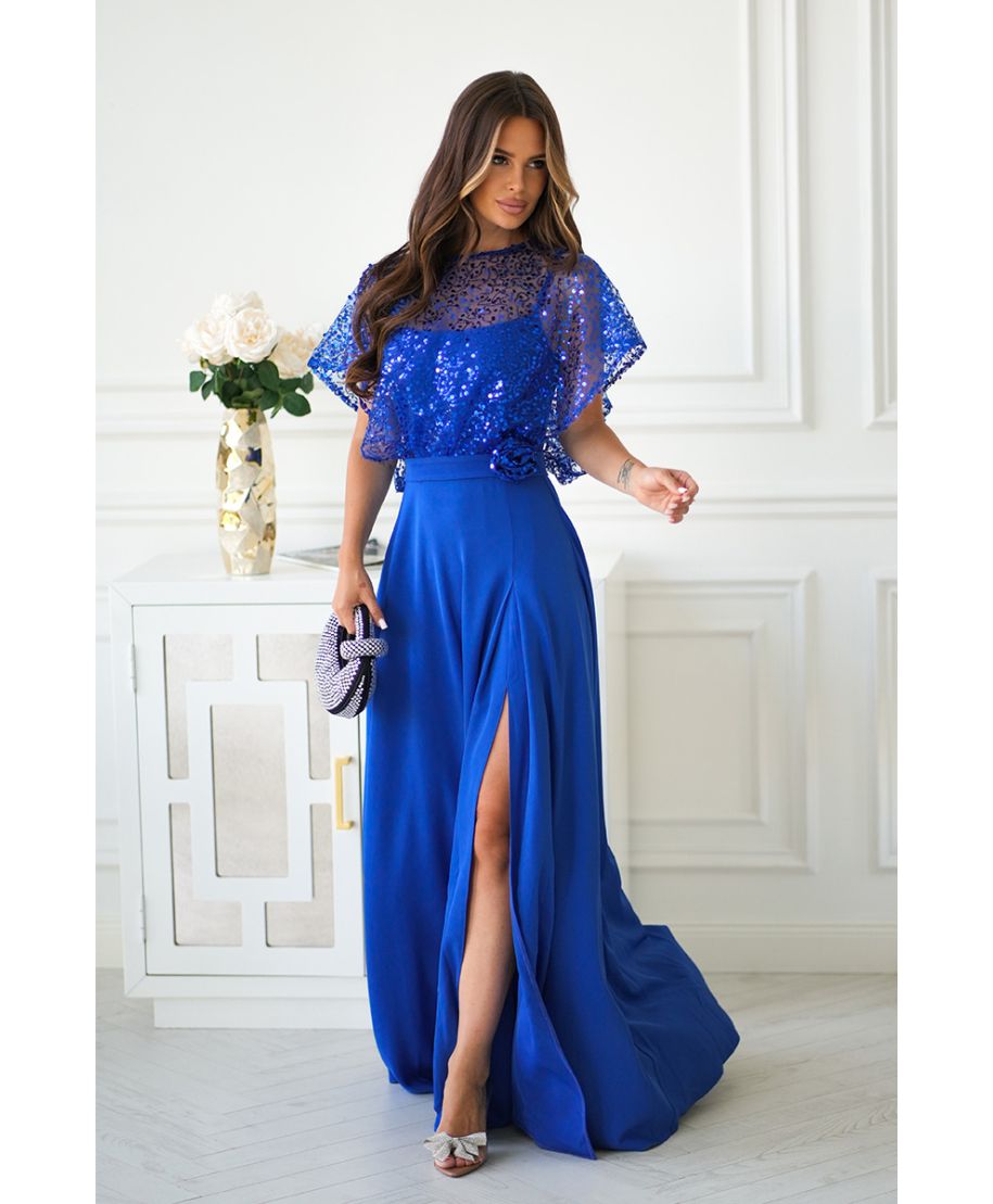 ELEGANCKA SUKIENKA NA RAMIĄCZKACH Z CEKINOWYM BOLERKIEM