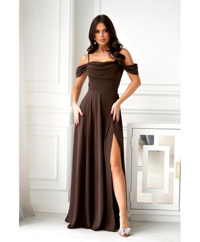 320-61 Sukienka Maxi Z Opadającymi Ramiączkami I Rozcięciem