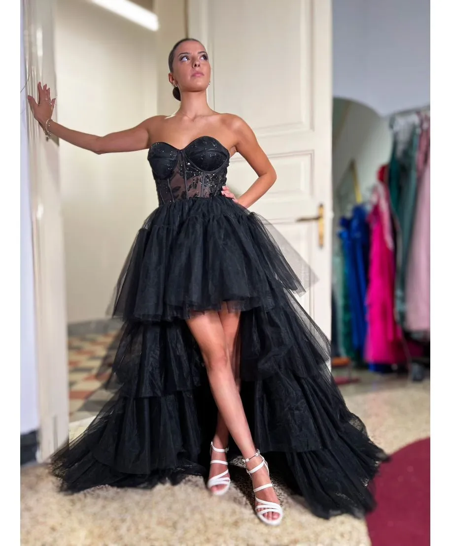 Abito diciottesimo con coda staccabile - Hura - Vestiti diciottesimo online - Gogolfun.it