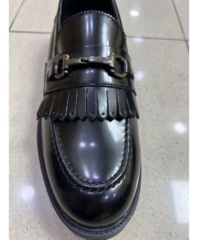 Mocassino con ghette e gioiello - Loot