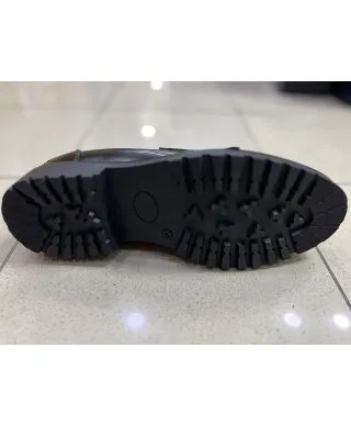 Mocassino con ghette e gioiello - Loot