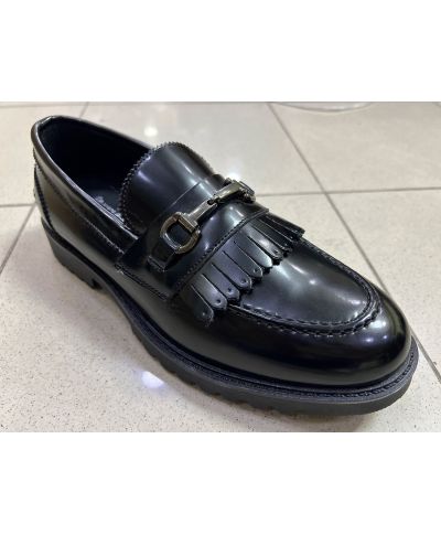 Mocassino con ghette e gioiello - Loot