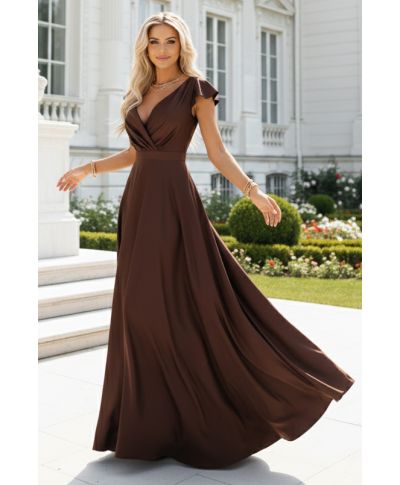  411-15 CRYSTAL satynowa długa suknia z dekoltem - czekoladowa 