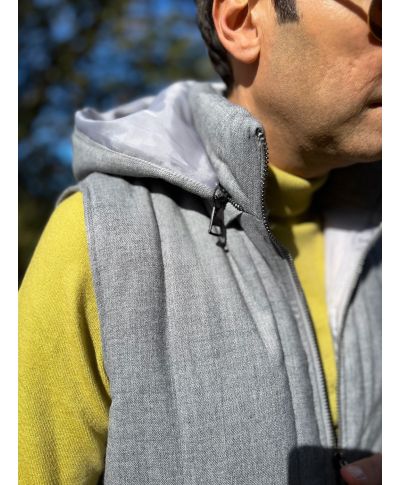 Gilet uomo, grigio - Smanicato - Cappuccio stacccabile