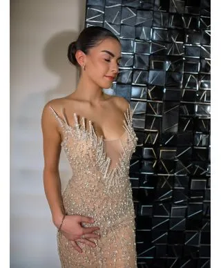 Abito da diciottesimo effetto nude - Nefer - Vestiti diciottesimo - Gogolfun.it