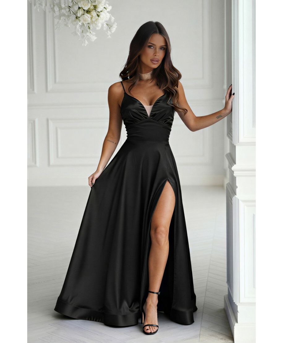 334-06 Połyskująca Suknia Wieczorowa z Gorsetowym Sznurowaniem