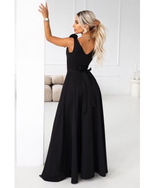  643-2 Elegancka wieczorowa suknia maxi z rozcięciem i różami - klasyczna czerń 