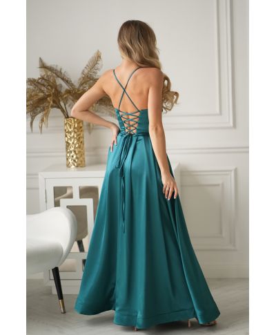 Vestito Lungo da Cerimonia Verde Smeraldo in Satin Brillante – Lusso e Femminilità