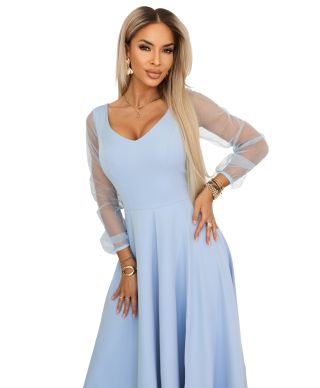  640-5 LORETTA wyjątkowa długa sukienka z tiulowymi rękawami i dekoltem - błękitna 