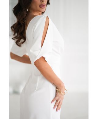 Abito elegante, colore ecrù - Maniche a tre quarti - Spacco sul davanti - Dettagli sartoriali