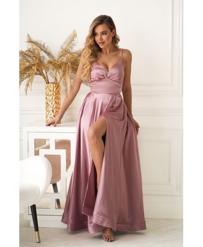 Vestito Lungo da Sera Rosa in Satin Lucente – Eleganza da Favola - Ravenna