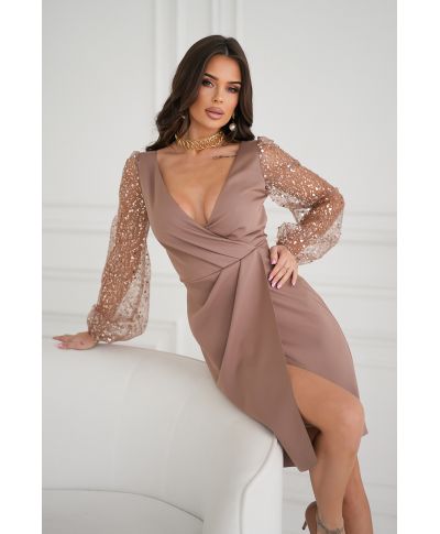 Abito da cerimonia con maniche trasparenti e paillettes - Colore cammello