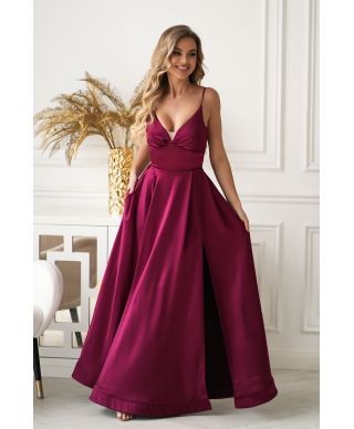 Vestito Lungo da Sera Bordeaux in Satin Lucente – Sensualità e Classe - Ravenna