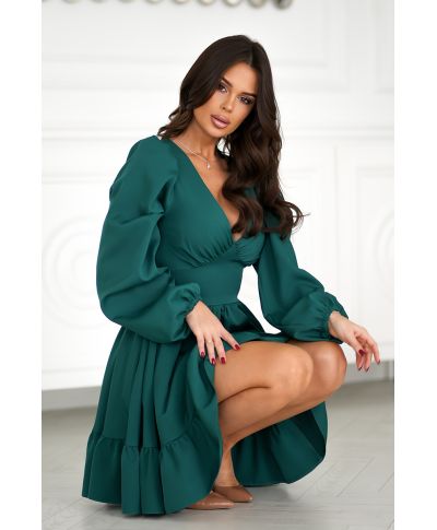 Abito corto elegante, colore verde bottiglia – maniche lunghe