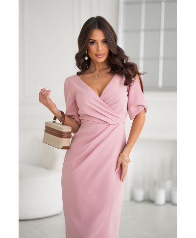 Abito midi fucsia - Scollo a V – Maniche con spacco - Eleganza e femminilità in un unico capo