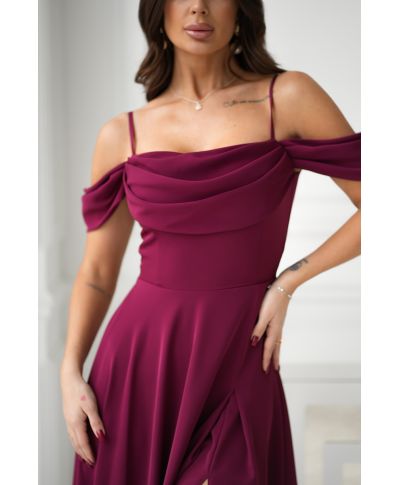 Abito elegante, lungo - Spacco sulla gamba - Spalline cadenti - Bordeaux