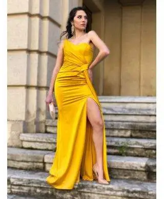 Vestito lungo con spacco - Monospalla - Giallo